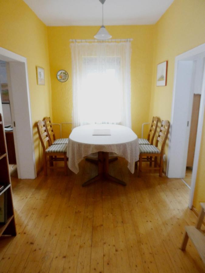 Am Backhaus Apartment Krofdorf-Gleiberg ภายนอก รูปภาพ