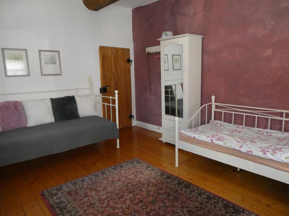 Am Backhaus Apartment Krofdorf-Gleiberg ภายนอก รูปภาพ